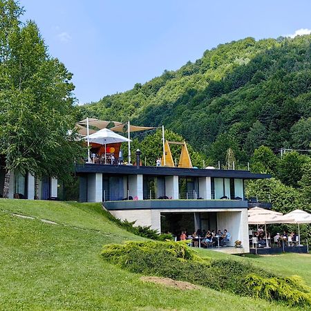 Pensiunea Atra Doftana Teşila Exterior foto