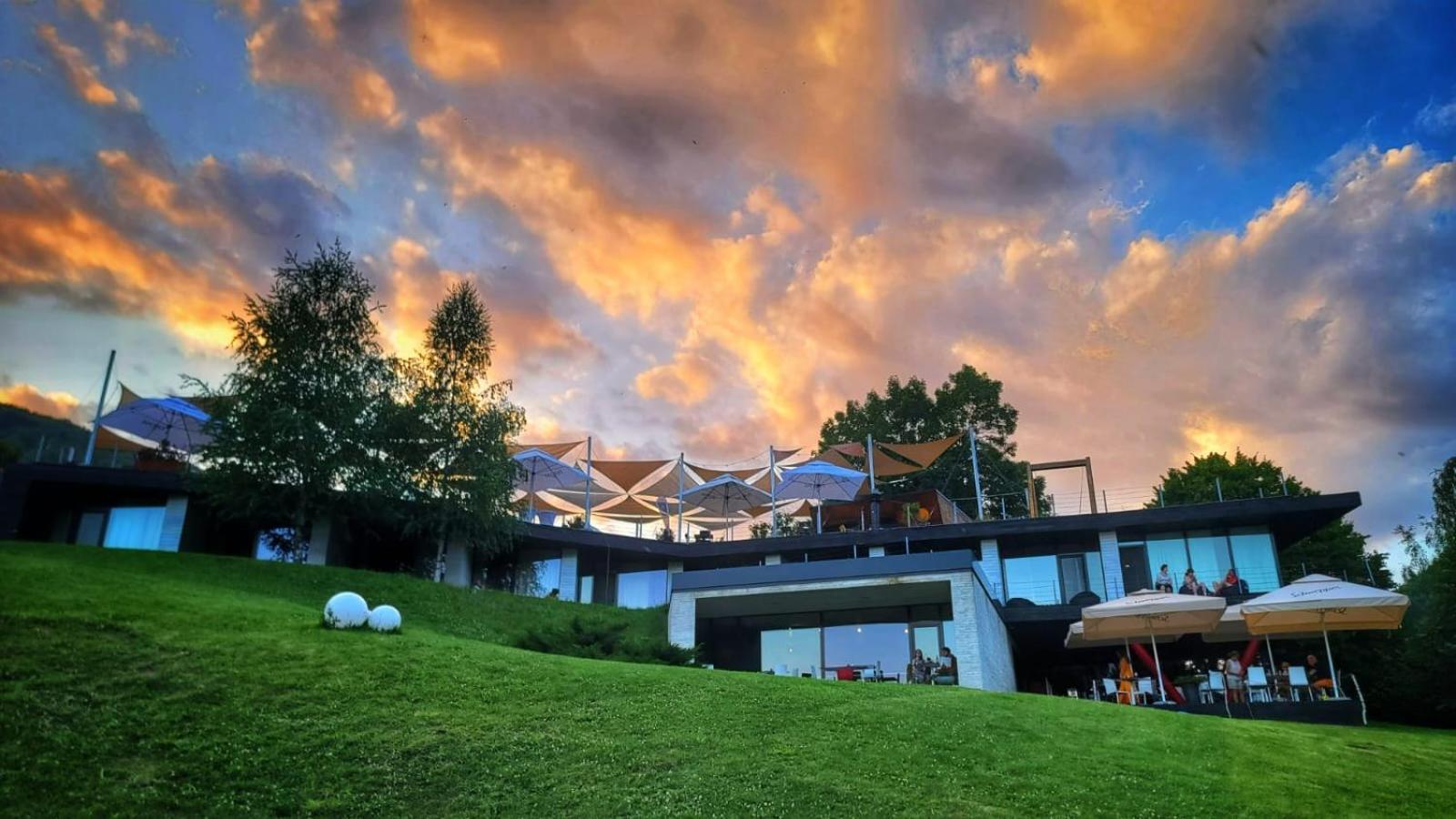 Pensiunea Atra Doftana Teşila Exterior foto